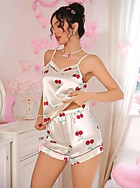 Kadın Ekru Kiraz Desenli Saten Şort Pijama Takımı 2226